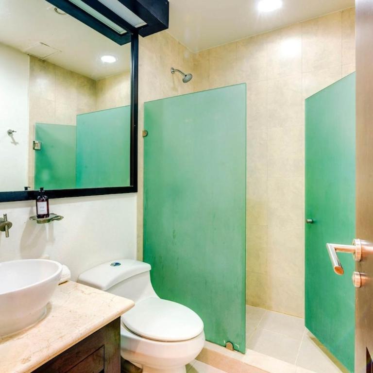 Penthouse W Private Terrace & Rooftop Pool - Two-Bedroom Apartment with Balcony - 26