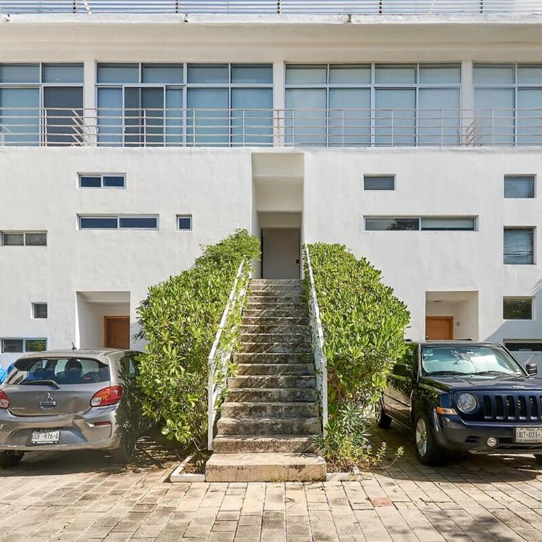 3Br Condo W Pool & Bbq Grill - One-Bedroom Apartment with Garden View - 20