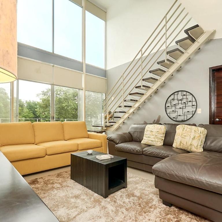 3Br Condo W Pool & Bbq Grill - One-Bedroom Apartment with Garden View - 24