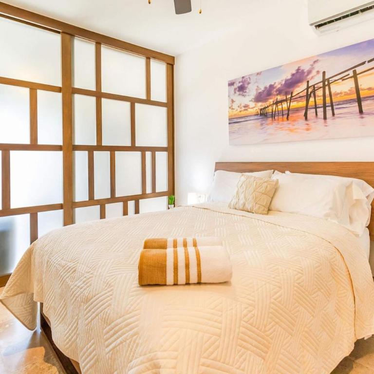 1Br Condo W Pool & Gym - Apartamento de 1 dormitorio con balcón - 3