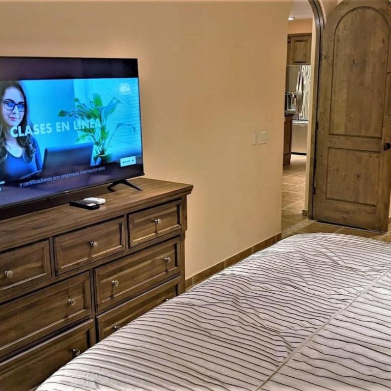 Luxury Condo Bella Sirena 405-C - Unmatched Views Over the Pool to the Sea - Apartamento con vistas al mar - 18