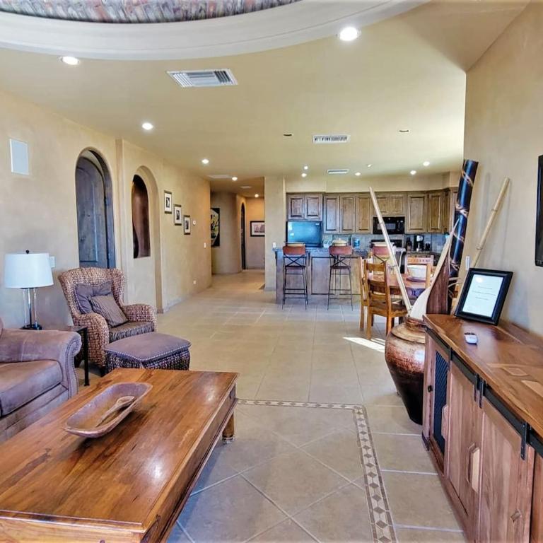 Bella Sirena 801-C - Huge Patio, Premium Furnishings, Breathtaking View - Apartamento con vistas al mar - 3