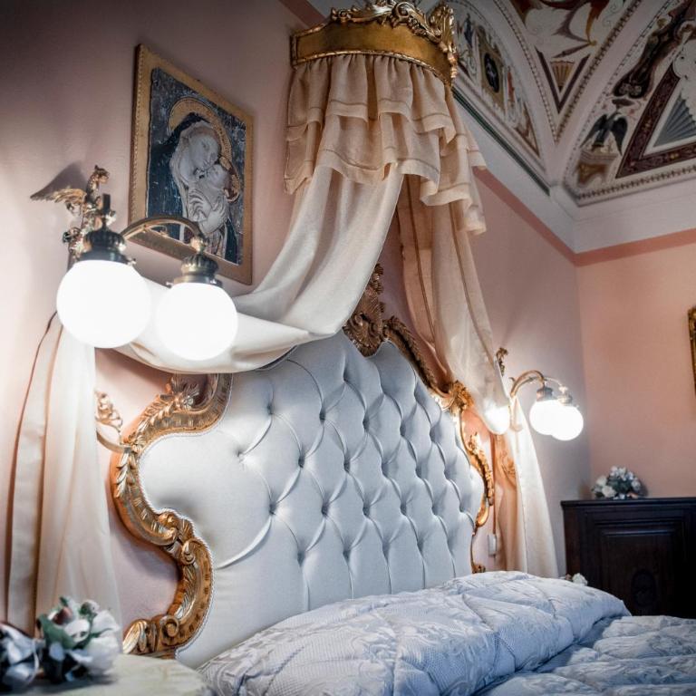 Palazzo Petrella - Appartamento con 2 Camere da Letto - 29