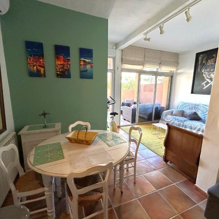 Appartement proches plages, clim, 4 pers. - FR-1-837-151 - Appartement - 5