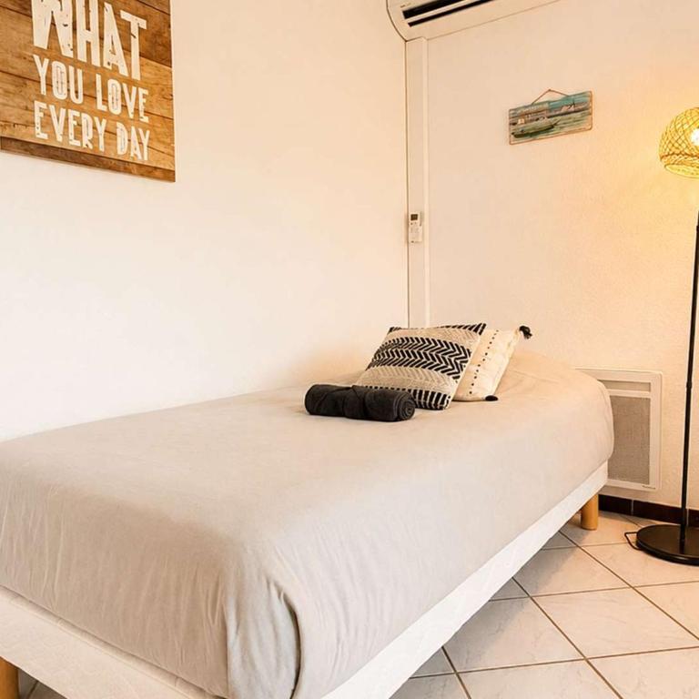 Appartement en rez-de-chaussée, clim - 3 pers. - FR-1-900-14 - Appartement - 3