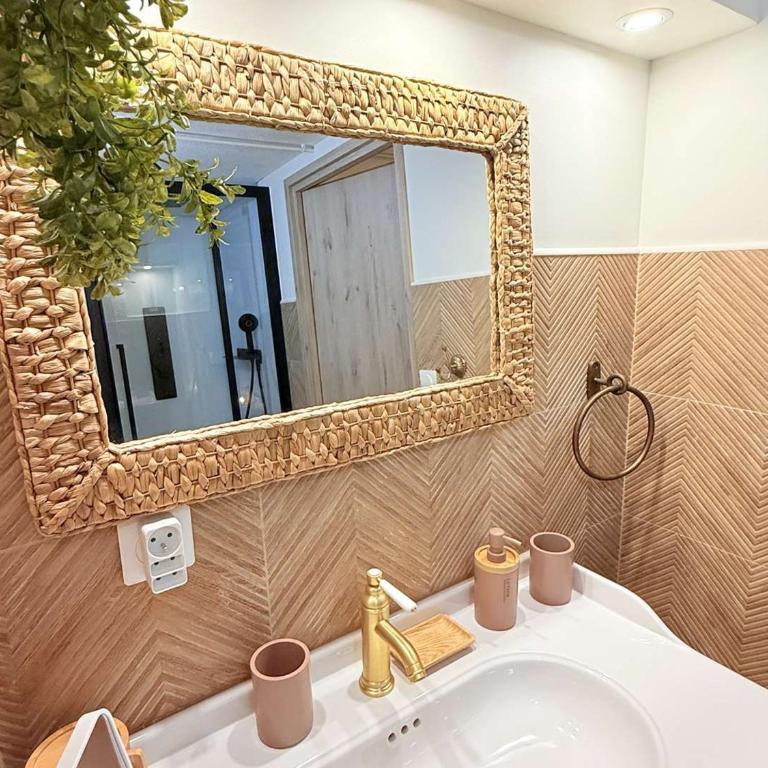 Villa vue mer, 14 pers. - FR-1-900-7 - Maison de Vacances - 36