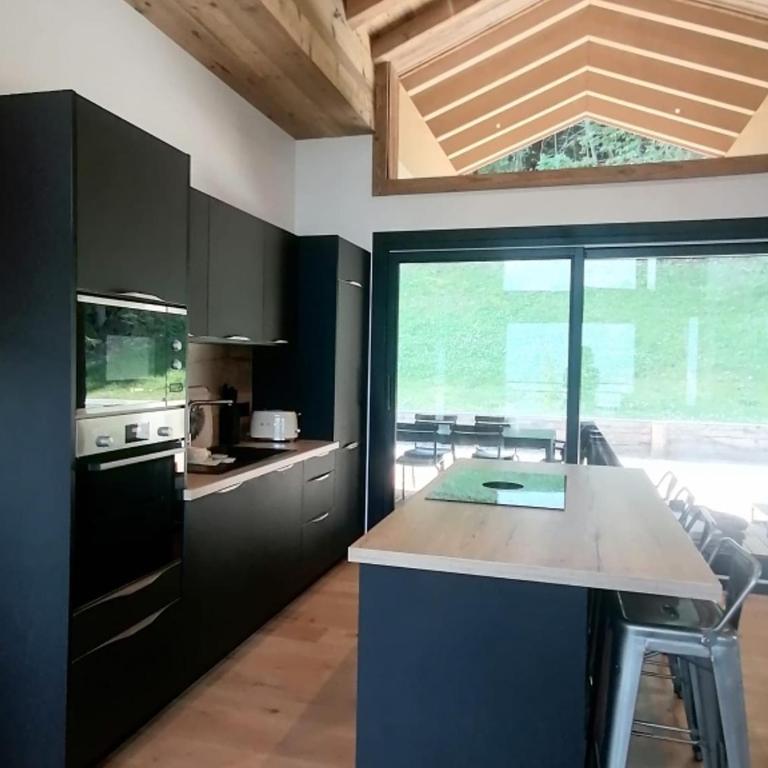 Chalet de prestige, vue montagne - 10 pers. - FR-1-181-2885 - Chalet - 2