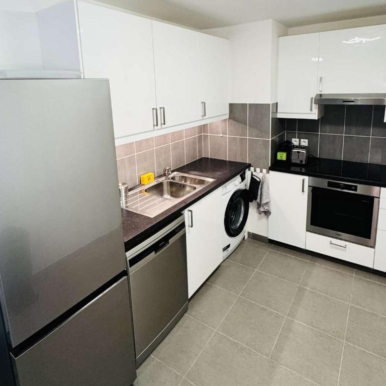 Appartement T2 avec piscine et clim - logement spacieux - FR-1-900-9 - Appartement - 6