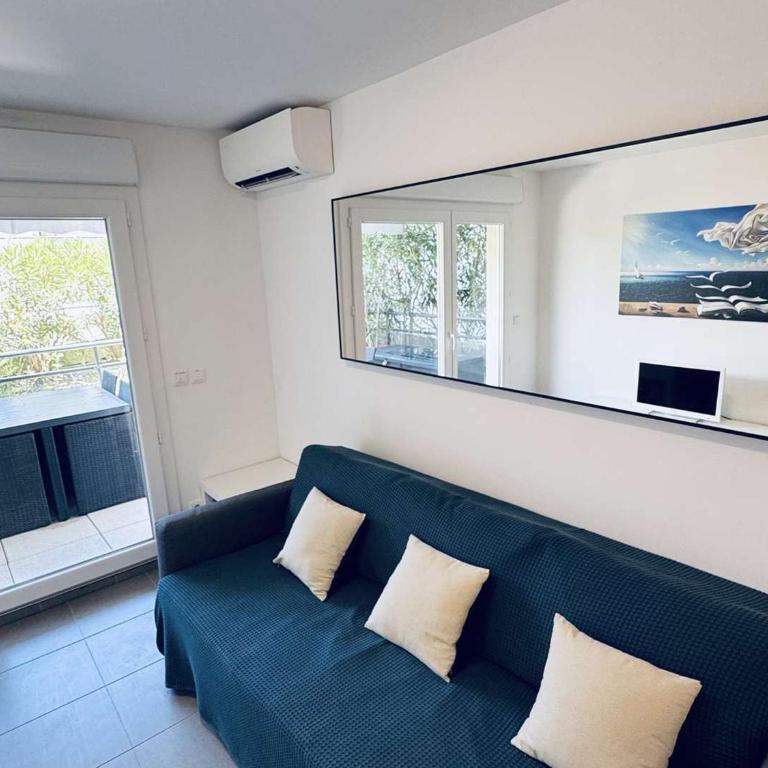 Appartement T2 avec piscine et clim - logement spacieux - FR-1-900-9 - Appartement - 8