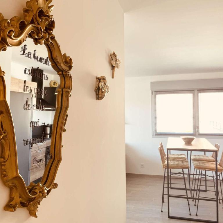 Appartement climatisé, parking, proche mer - FR-1-900-10 - Appartement - 5