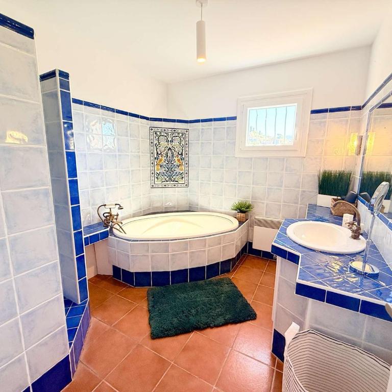 Maison vue mer et clim - 7 pers. - FR-1-900-1 - Maison de Vacances - 25