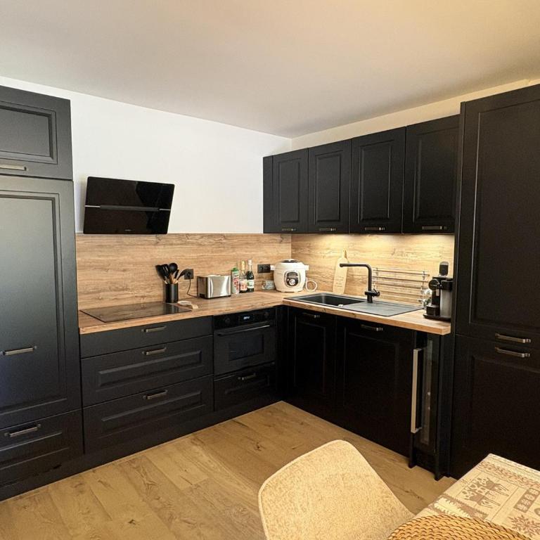 Appartement avec parking - 6 pers. - FR-1-836-79 - Appartement - 3