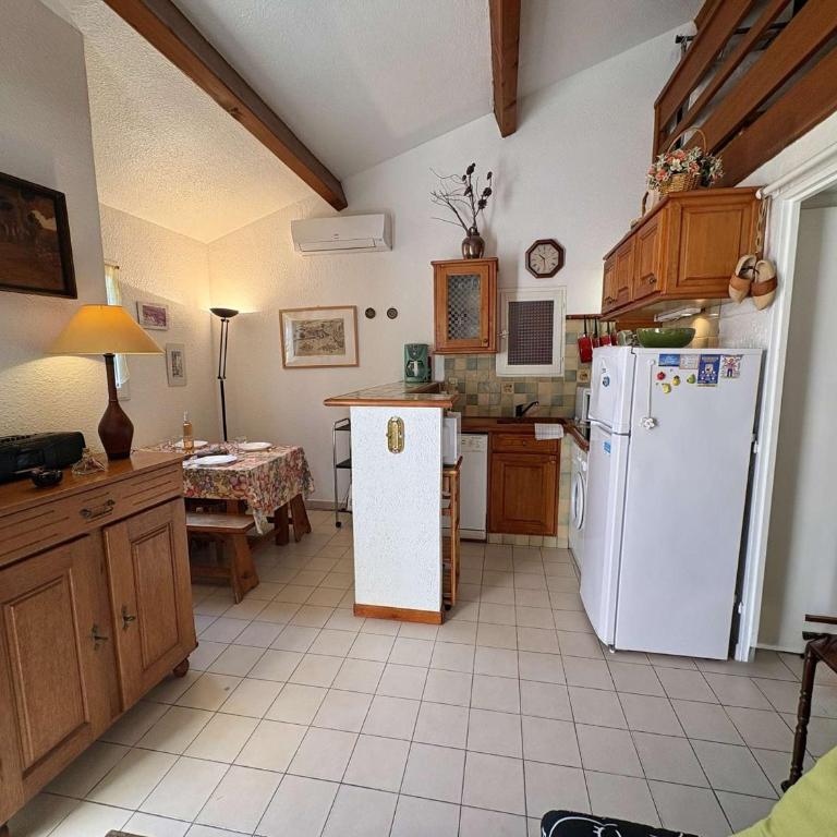 Appartement avec piscine, parking - 6 pers. - FR-1-226A-224 - Apartment - 3