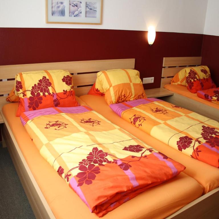 Chalet in Piesendorf near Kaprun - Superior Chalet - 11