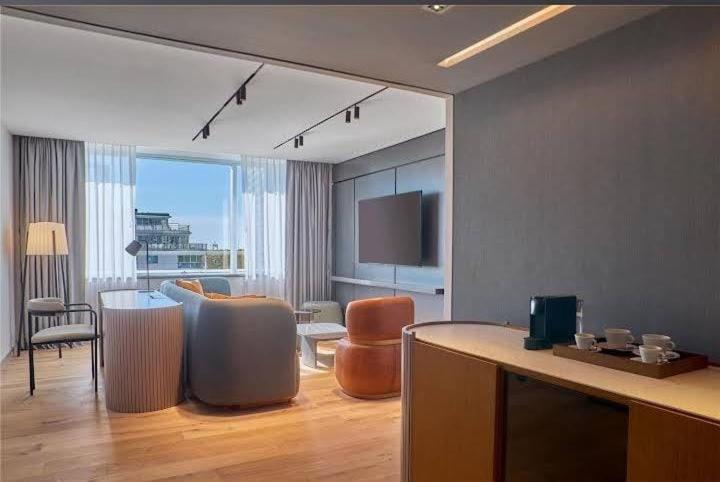 Hotel Hilton Buenos Aires - Two-Bedroom Apartment - 6