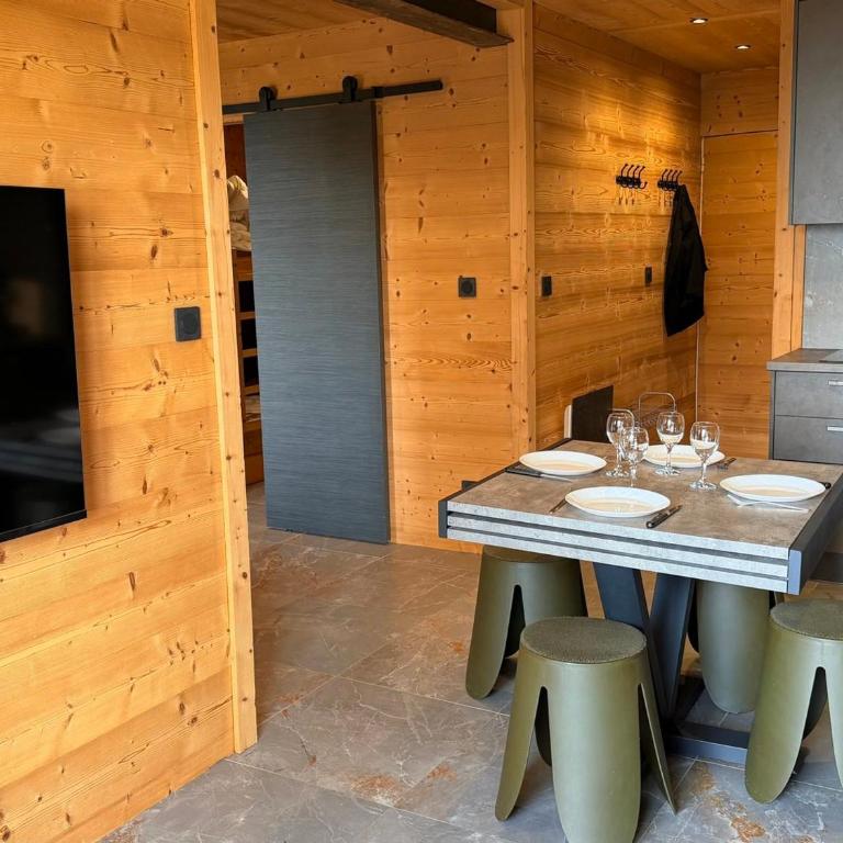 Appartement chalet contemporain - 8 pers. - FR-1-340-289 - Appartement - 8