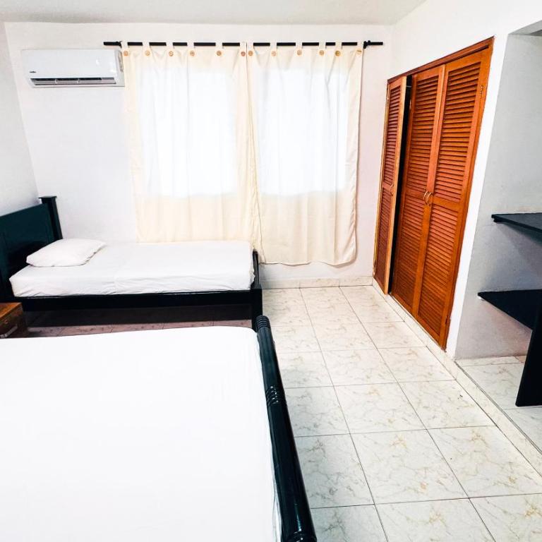 Hotel Beijing Cartagena - Habitación cuádruple - 3
