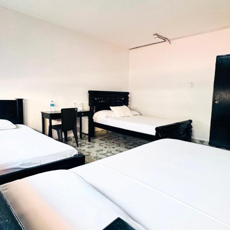 Hotel Beijing Cartagena - Habitación Familiar Estándar - 3