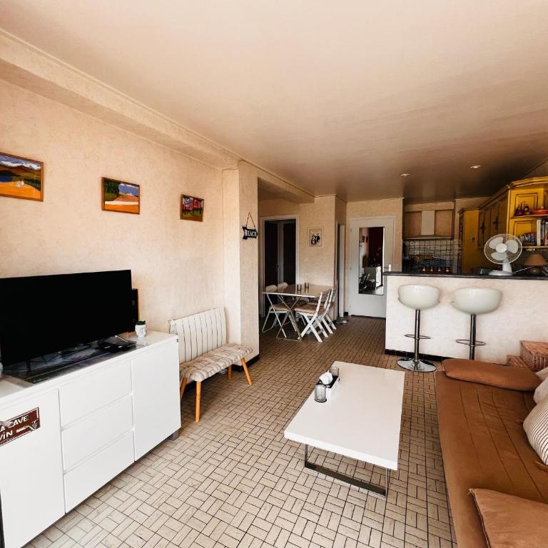 Appartement T3 proche plage - 57m² - FR-1-309-592 - Appartement - 2