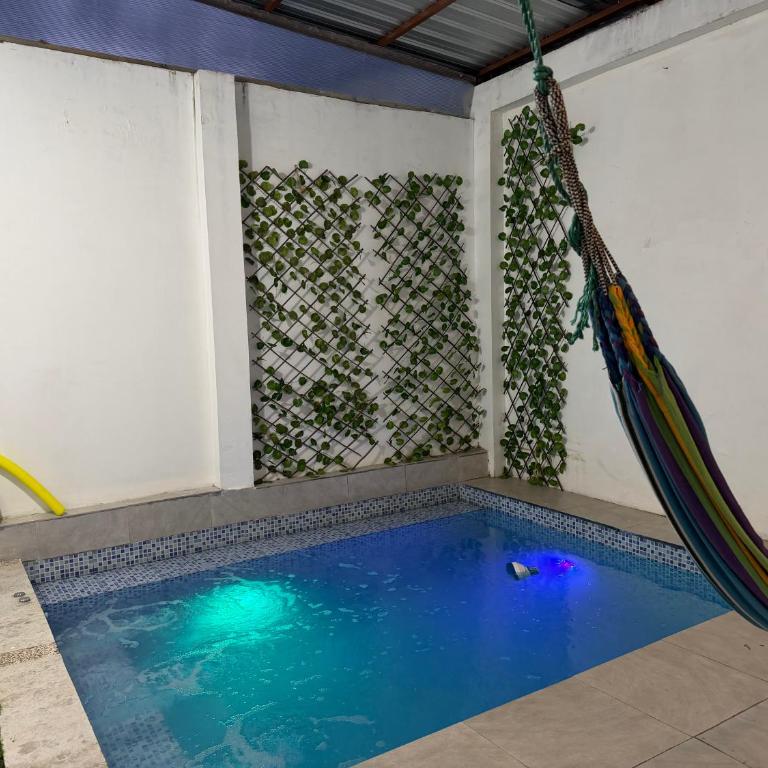 Excelente ubicación, lugar tranquilo con piscina privada, departamento con garaje - Apartamento de 2 dormitorios con vistas a la montaña - 4