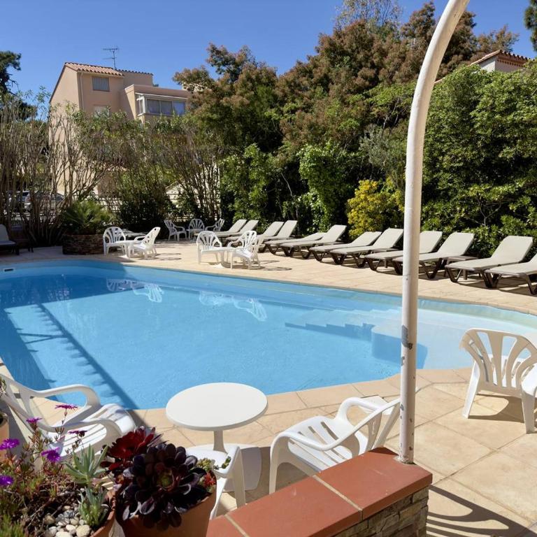 Appartement climatisé proche plage - 4 pers. - FR-1-388-264 - Appartement - 10