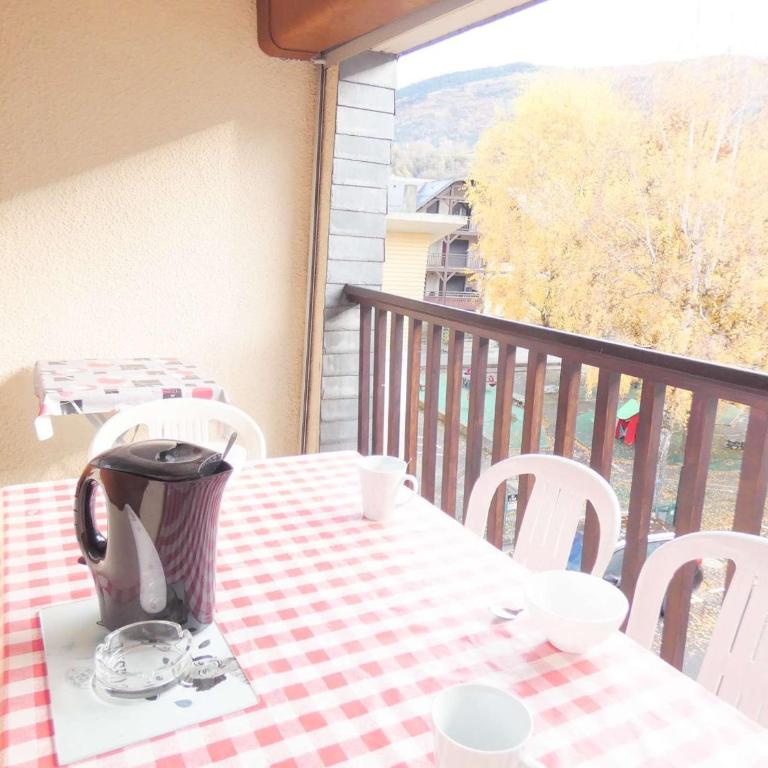 Appartement au calme avec balcon - 4 pers. - FR-1-457-609 - Apartment - 6