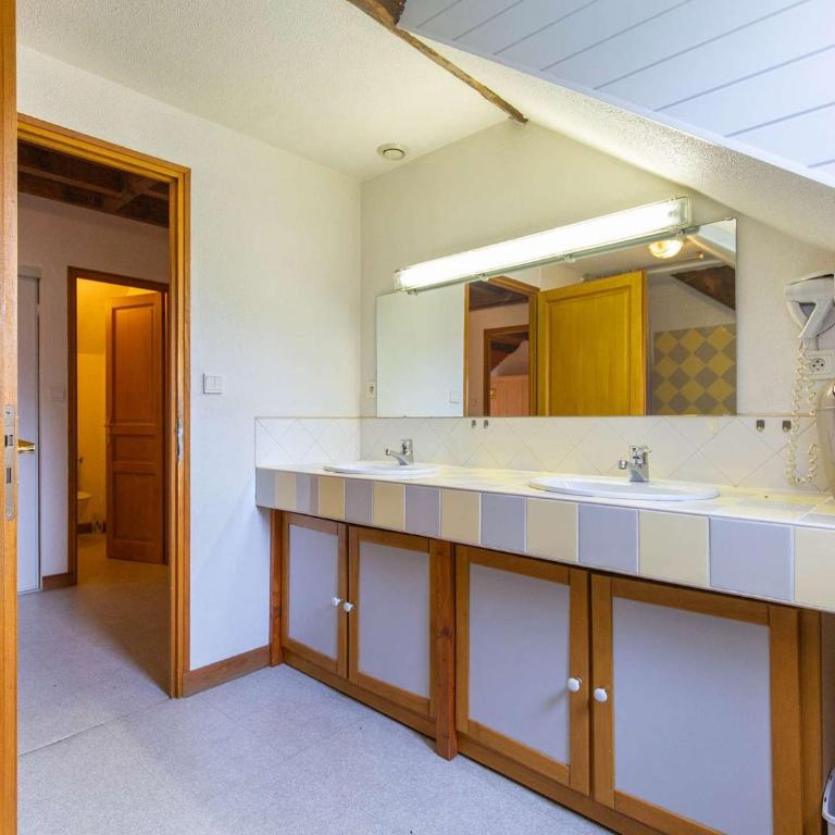 Appartement duplex, animaux admis, parking - 9 pers. - FR-1-403-118 - Appartement - 2