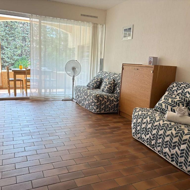 Studio calme avec parking privé - 2 pers. - FR-1-845-48 - Appartement - 12