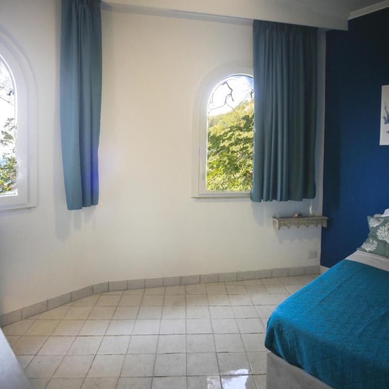Lovely Home In Massa Lubrense With Wifi - Casa con 5 Camere da Letto - 16