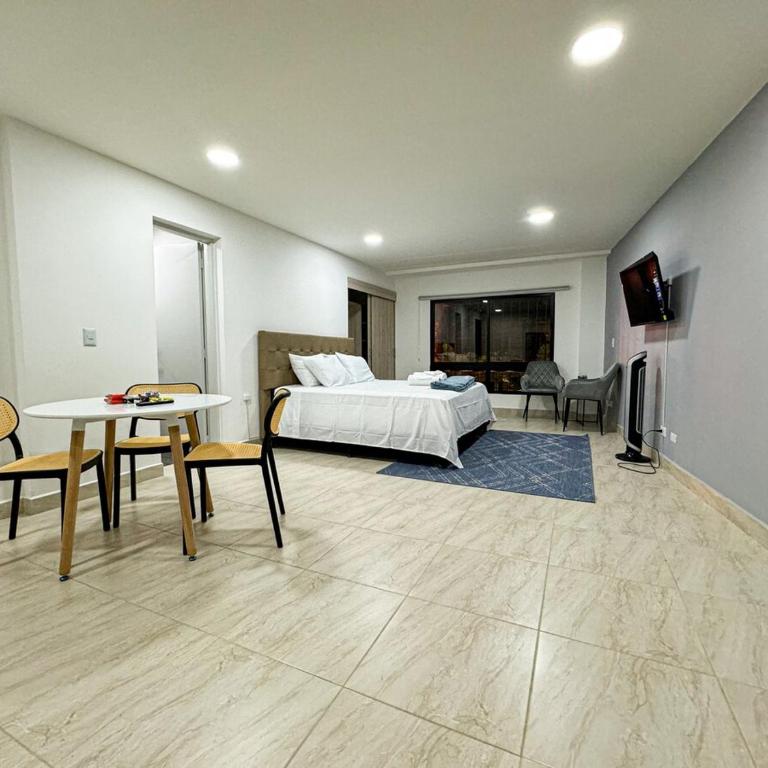 1Br Best Location Laureles with AC - One-Bedroom Apartment - 4