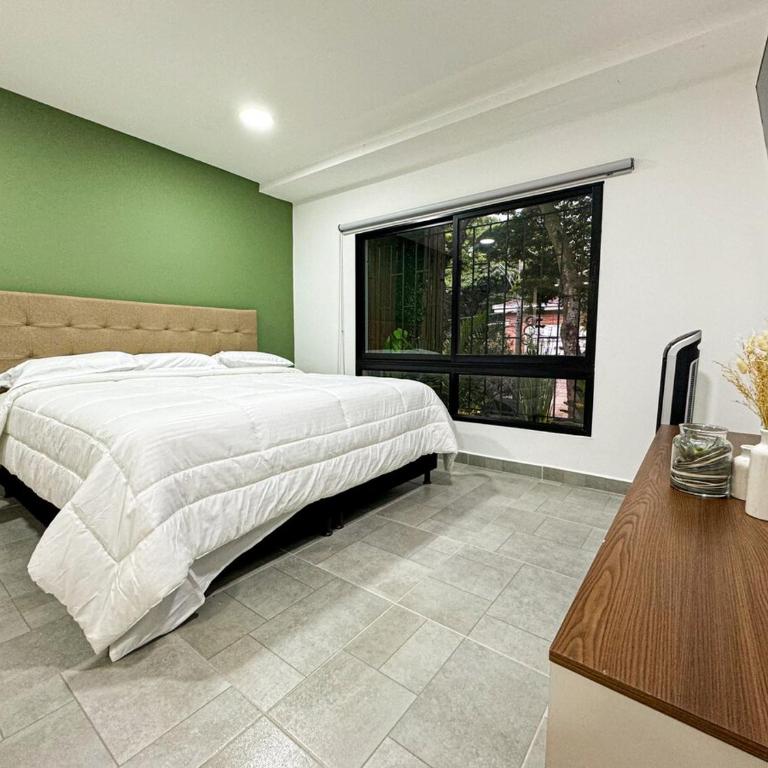 1Br Best Location Laureles with AC - One-Bedroom Apartment - 4