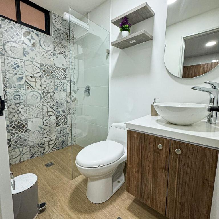 1Br Best Location Laureles with AC - One-Bedroom Apartment - 8