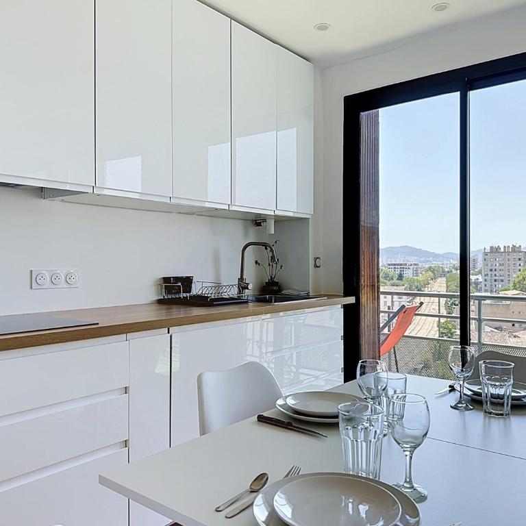 Balcony with BBQ - AC - La Timone 5 minutes away - Appartement 1 Chambre - 17