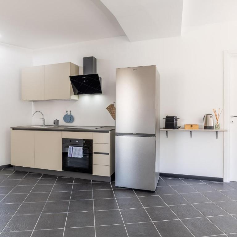4 BD with SPA near center Private parking - Appartamento - 29