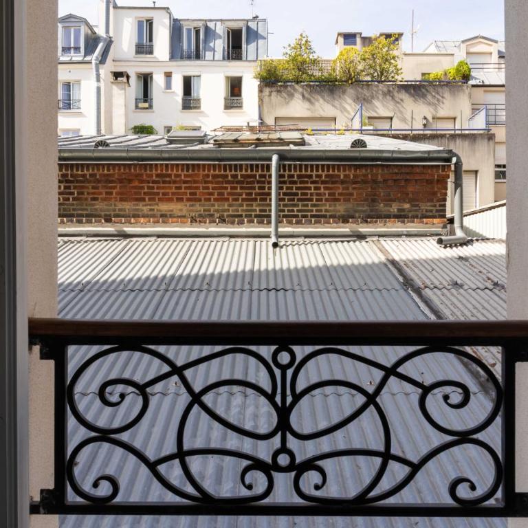 Hôtel Le Relais Saint Charles - Habitación Doble Clásica con vistas al patio - 8
