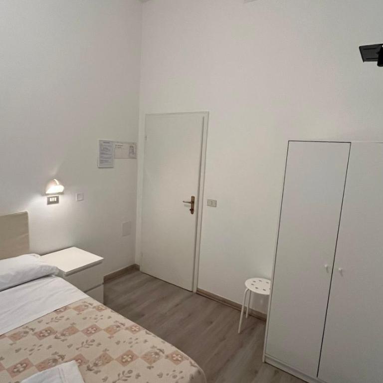 Hotel Lucerna - Camera Matrimoniale - Dependance - 8