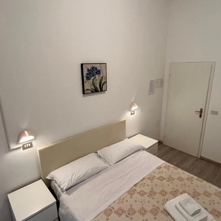 Hotel Lucerna - Camera Matrimoniale - Dependance - 10