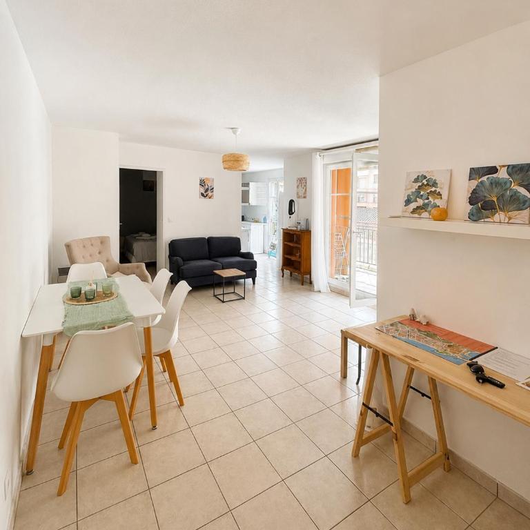 Spacieux Le Royal Plaza - City Center MENTON - option PARKING - Appartement 2 Chambres - 6