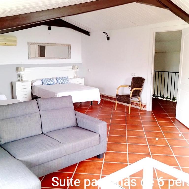 Finca él Aulagar - Three-Bedroom Home - 53