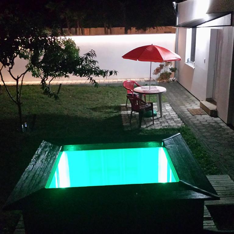 BedRenter Private Garden Retreat for Two with Private Wood-Fired Hot Tub - Studio with Garden View - 19