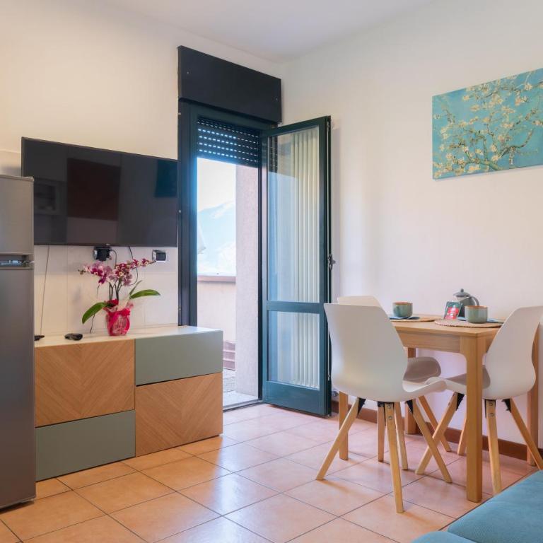 La Terrazza di Vincent By Immobilux - Two-Bedroom Deluxe Apartment with Garden View - 5