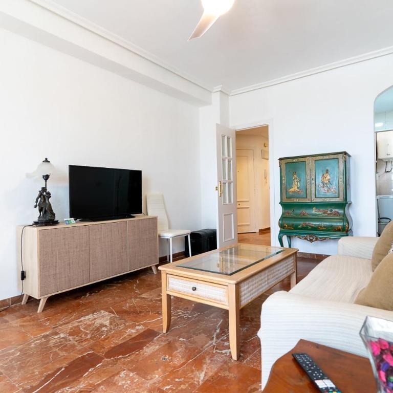 rentafive - Primera Línea - Arenales - Casa Pilar - Casa Unifamiliar de 3 dormitorios - 4