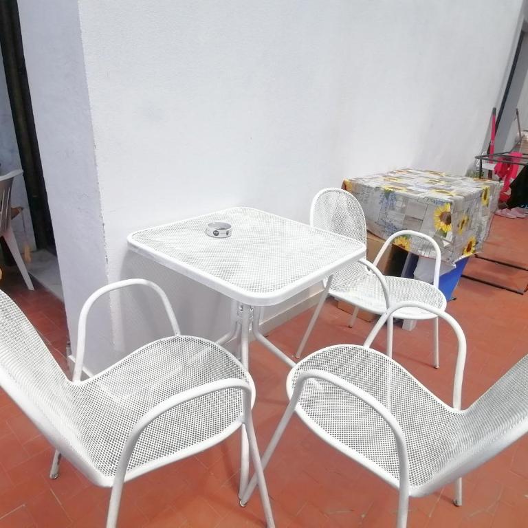 B&B Fiori d'Alassio Vacanze Liguria - Camera Familiare con Terrazza - 34