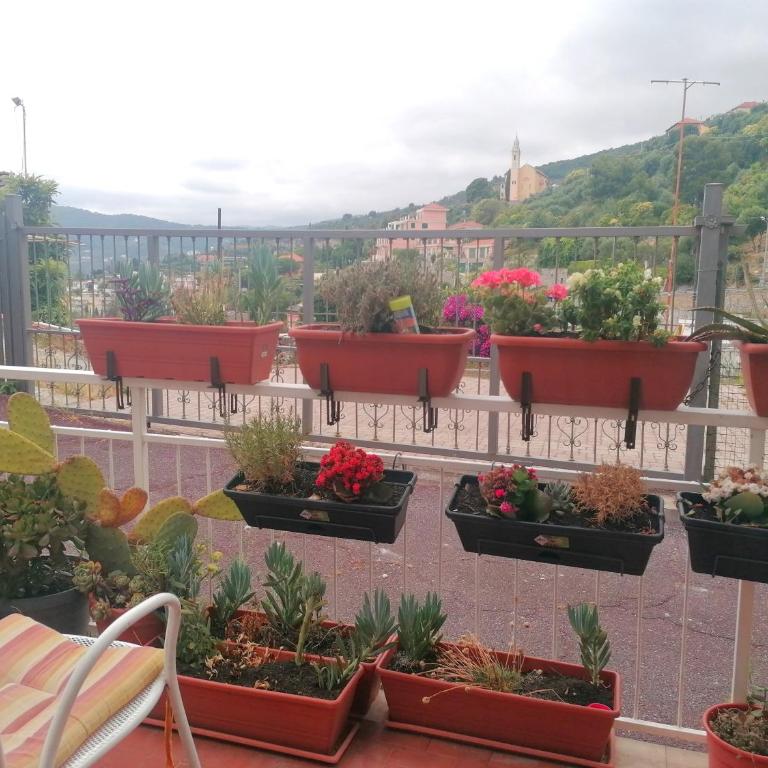 B&B Fiori d'Alassio Vacanze Liguria - Camera Familiare con Terrazza - 49