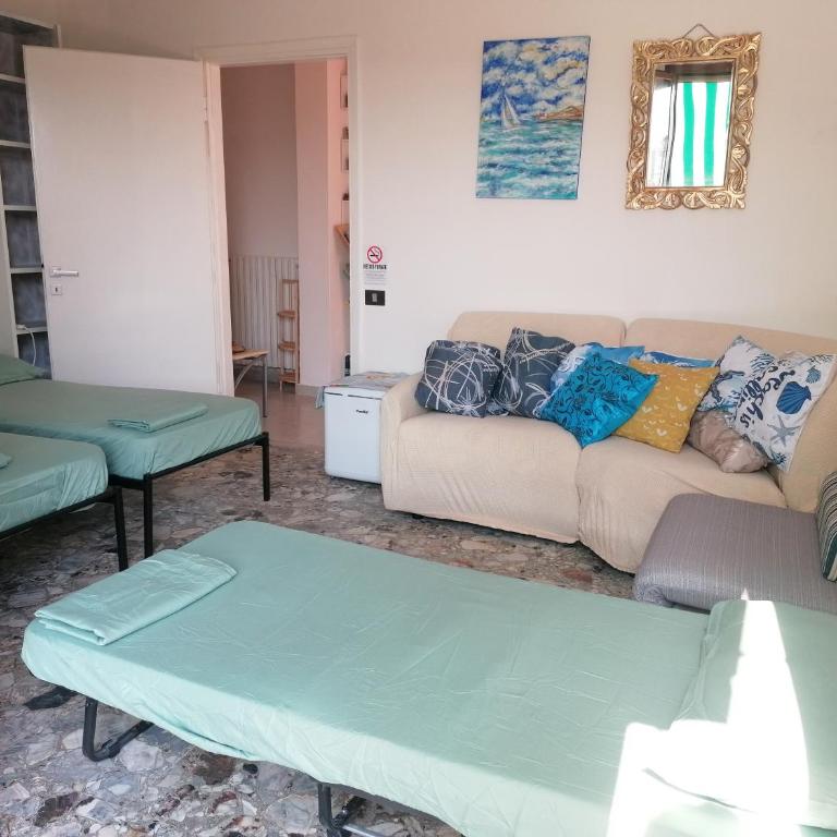 B&B Fiori d'Alassio Vacanze Liguria - Camera Familiare con Terrazza - 50