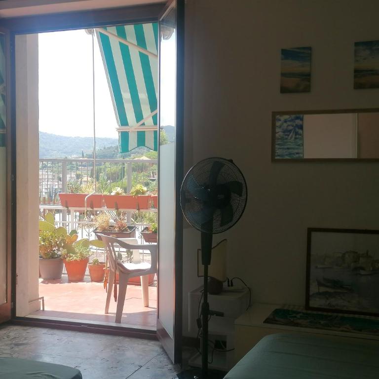 B&B Fiori d'Alassio Vacanze Liguria - Camera Familiare con Terrazza - 54