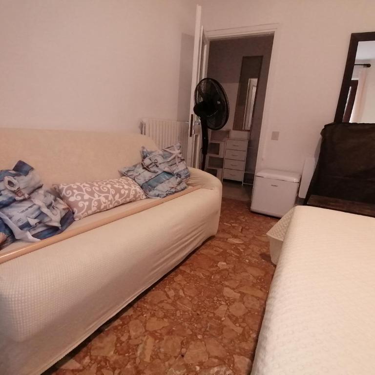 B&B Fiori d'Alassio Vacanze Liguria - Camera Familiare con Bagno Privato - 27