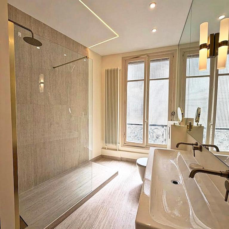 Luxury 3 Bedrooms - Arc Of Triumph - Three-Bedroom Deluxe Apartment - 10