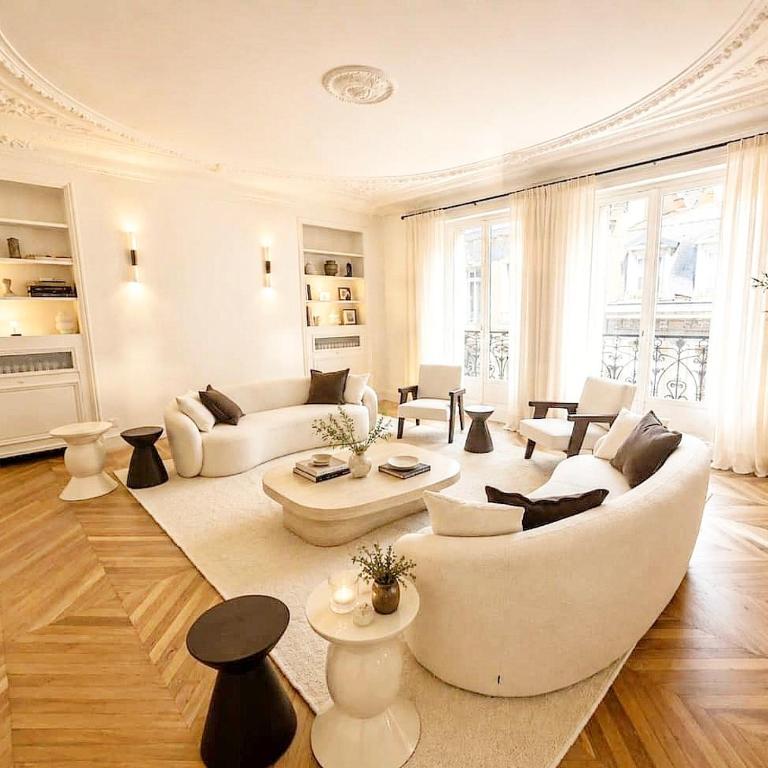 Luxury 3 Bedrooms - Arc Of Triumph - Three-Bedroom Deluxe Apartment - 1