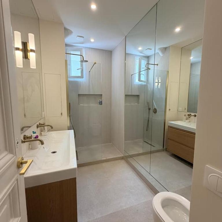 Luxury 3 Bedrooms - Arc Of Triumph - Three-Bedroom Deluxe Apartment - 11
